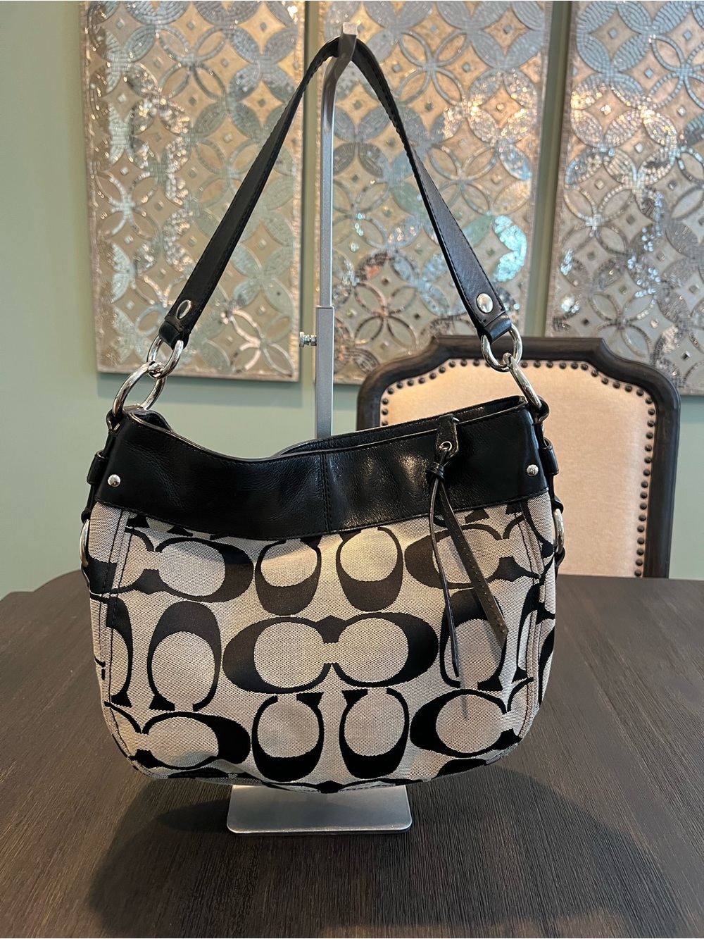 Coach Black & Grey Signature Zoe - Picture 2 of 16